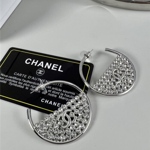 High Quality Luxury Chanel New Fashion All-Match Earrings product detail