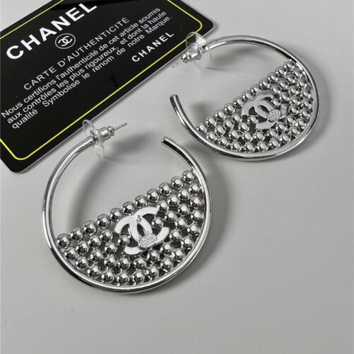 High Quality Luxury Chanel New Fashion All-Match Earrings product detail