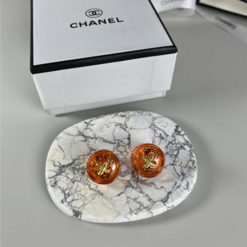 High Quality Luxury Chanel Button Small Stud Earrings product detail