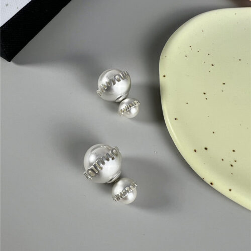 High Quality Luxury Miumiu Pearl Earrings alternate view