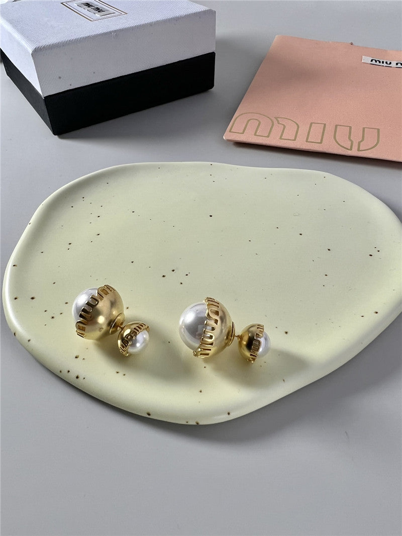 High Quality Luxury Miumiu Pearl Earrings product detail