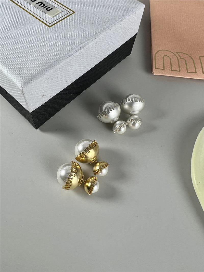 High Quality Luxury Miumiu Pearl Earrings product detail