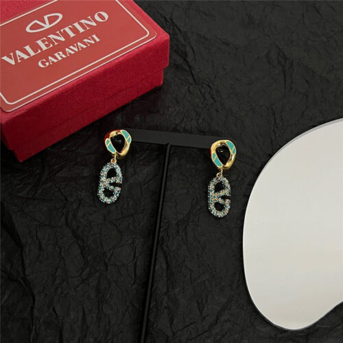 High Quality Luxury Valentino Fashion Simple Earrings product detail