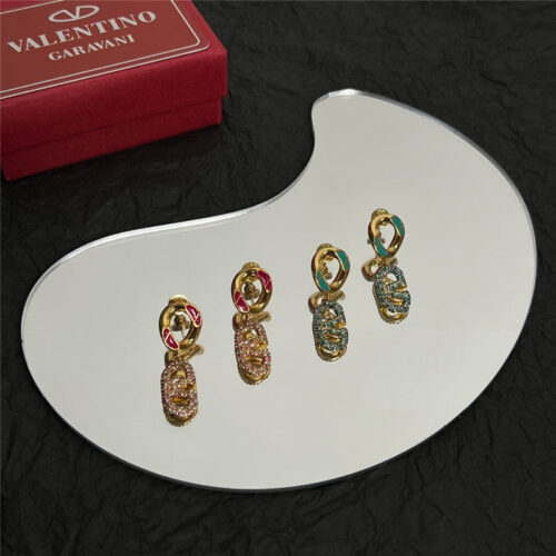 High Quality Luxury Valentino Fashion Simple Earrings