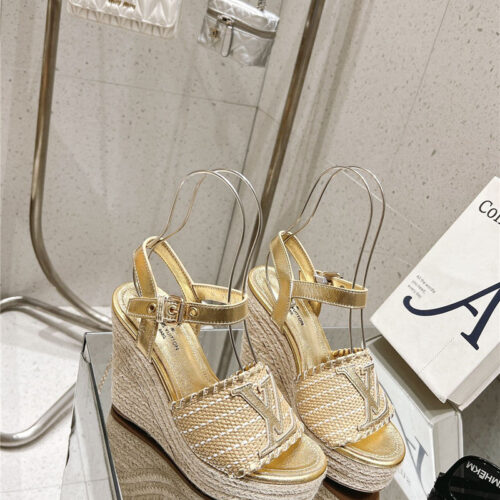 High Quality Luxury Louis Vuitton Straw Platform Sandals – Style 84003