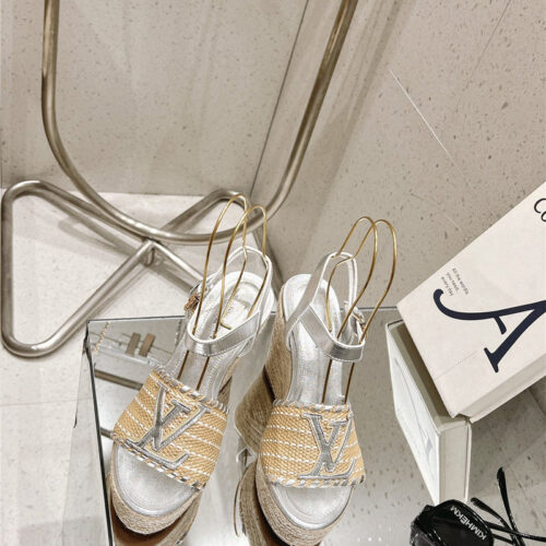 High Quality Luxury Louis Vuitton Straw Platform Sandals – Style 73827 product detail