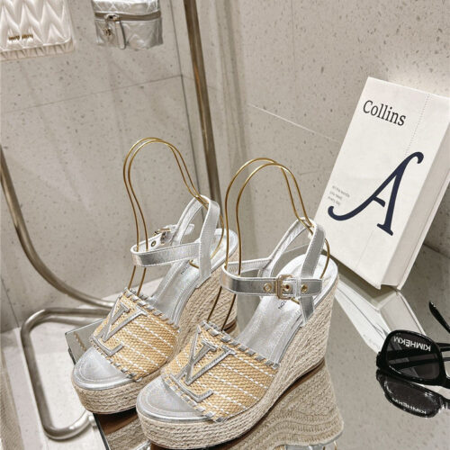 High Quality Luxury Louis Vuitton Straw Platform Sandals – Style 73827 product detail