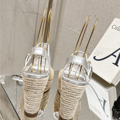 High Quality Luxury Louis Vuitton Straw Platform Sandals – Style 73827 product detail