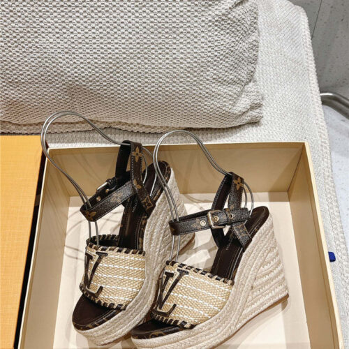 High Quality Luxury Louis Vuitton Straw Platform Sandals product detail