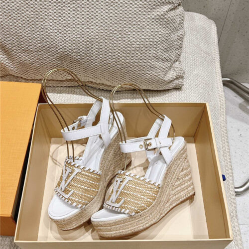 High Quality Luxury Louis Vuitton Straw Platform Sandals – Style 22403 product detail