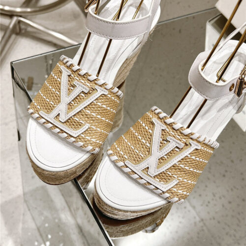 High Quality Luxury Louis Vuitton Straw Platform Sandals – Style 22403 product detail