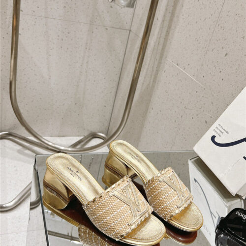 High Quality Luxury Louis Vuitton Straw Sandals