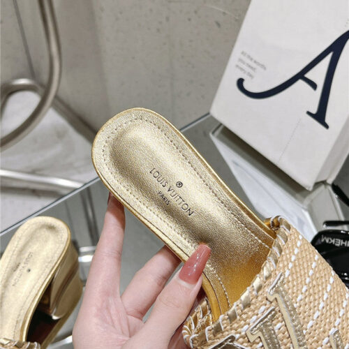 High Quality Luxury Louis Vuitton Straw Sandals product detail