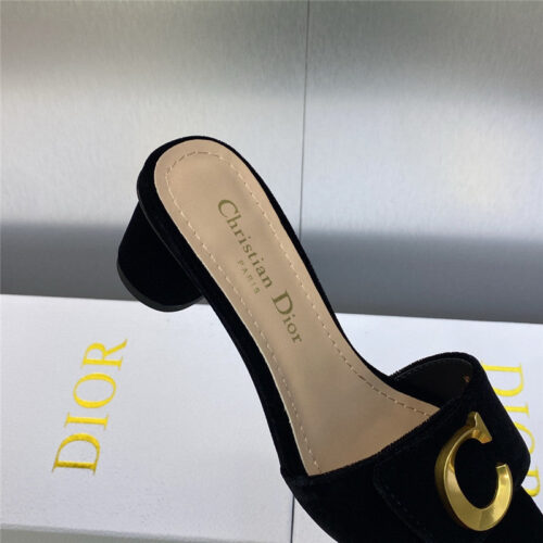 High Quality Luxury Dior Cd Letter Logo Metal Buckle Flat Color Block Sandals – Style 97411 product detail