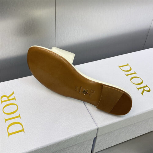 High Quality Luxury Dior Cd Letter Logo Metal Buckle Flat Color Block Sandals – Style 82726 product detail