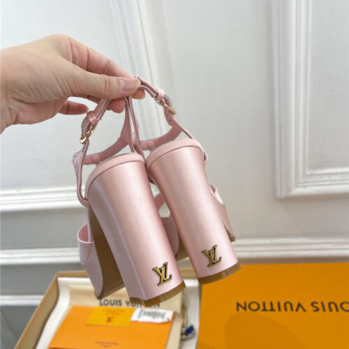 High Quality Luxury Louis Vuitton Explosive Style Platform High-Heeled Sandals – Style 01539 product detail