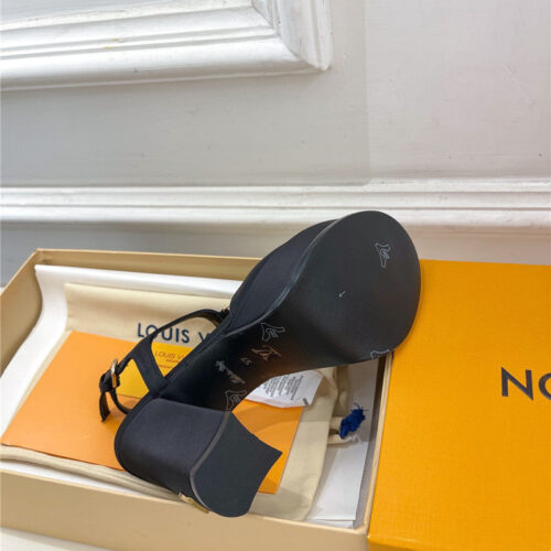 High Quality Luxury Louis Vuitton Explosive Style Platform High-Heeled Sandals – Style 30915 product detail