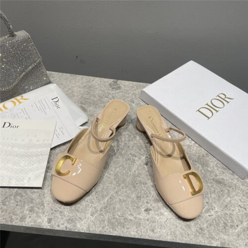 High Quality Luxury Dior Square Buckle Commuter Shoes product detail