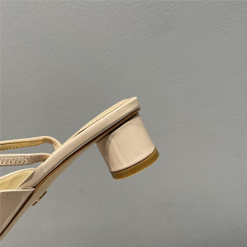 High Quality Luxury Dior Square Buckle Commuter Shoes product detail
