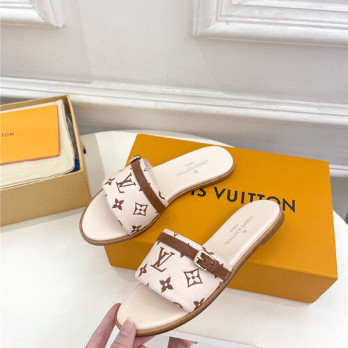 High Quality Luxury Louis Vuitton Latest Hot Style Slippers product detail