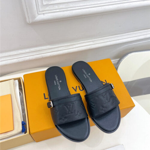 High Quality Luxury Louis Vuitton Latest Hot Style Slippers – Style 79971 alternate view
