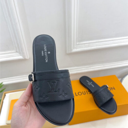 High Quality Luxury Louis Vuitton Latest Hot Style Slippers – Style 79971 product detail