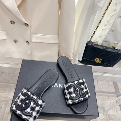 High Quality Luxury Chanel Pure Handmade Lozenge Car Line Slippers product detail
