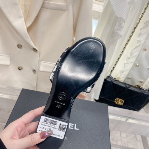 High Quality Luxury Chanel Pure Handmade Lozenge Car Line Slippers product detail
