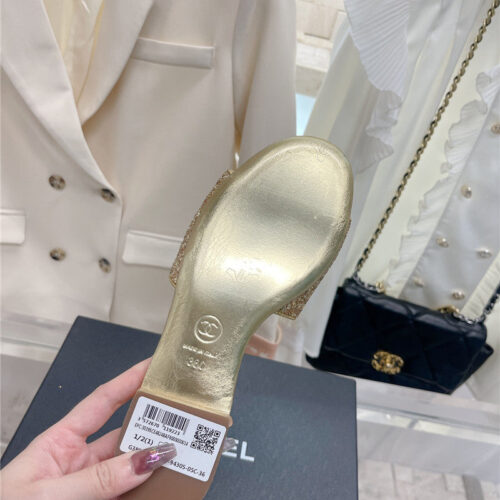 High Quality Luxury Chanel Pure Handmade Lozenge Car Line Slippers – Style 07174 product detail