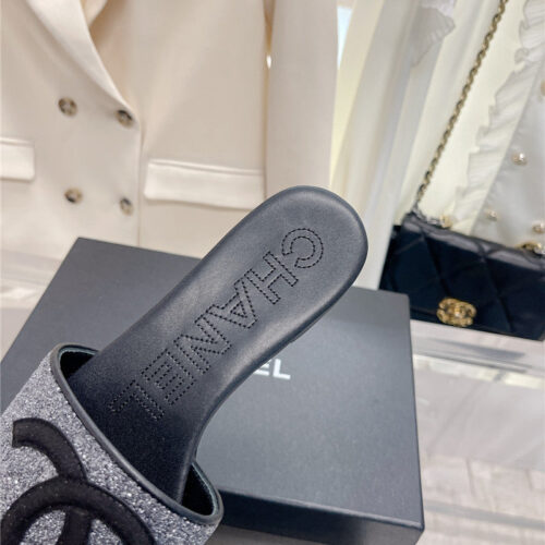 High Quality Luxury Chanel Pure Handmade Lozenge Car Line Slippers – Style 38246 product detail