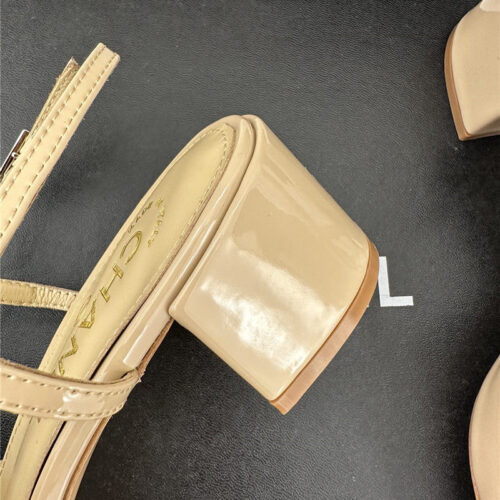 High Quality Luxury Chanel Classic Back Air Sandals – Style 84006 product detail