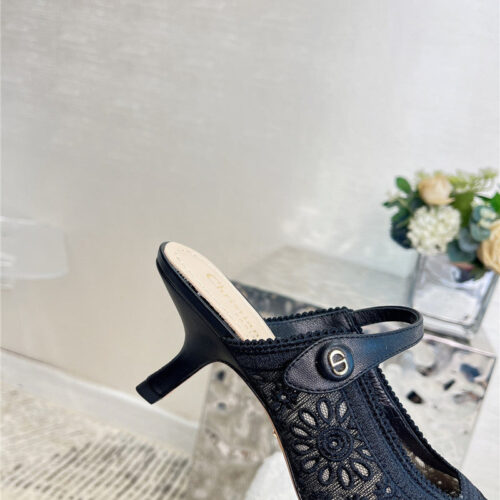 High Quality Luxury Dior Capture Mules – Style 94854 product detail