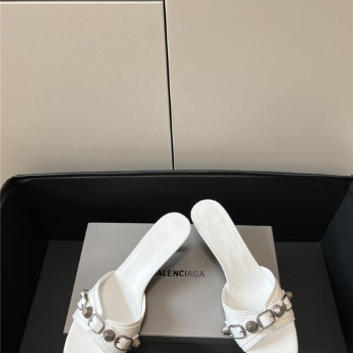 High Quality Luxury Balenciaga Silver Stud Buckle Spice Slippers – Style 21187 product detail