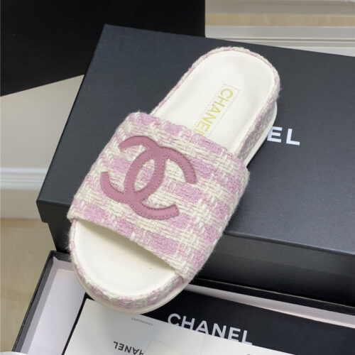 High Quality Luxury Chanel New Big Logo Slippers – Style 77862 product detail