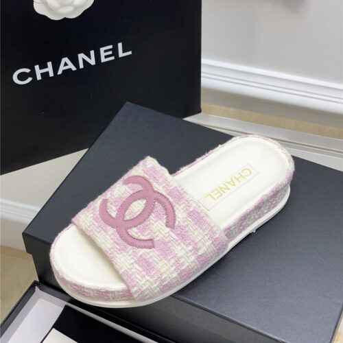 High Quality Luxury Chanel New Big Logo Slippers – Style 77862 product detail