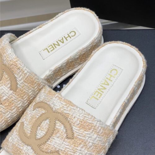 High Quality Luxury Chanel New Big Logo Slippers – Style 76166 product detail