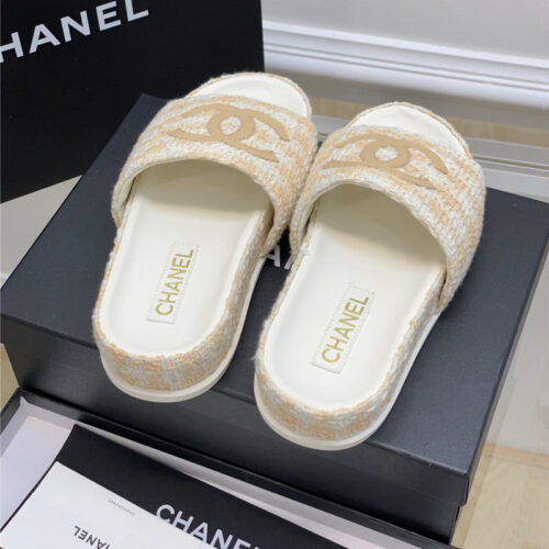 High Quality Luxury Chanel New Big Logo Slippers – Style 76166 product detail