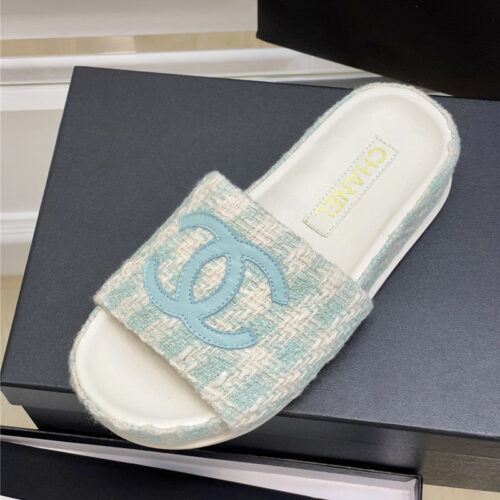 High Quality Luxury Chanel New Big Logo Slippers – Style 40006 product detail