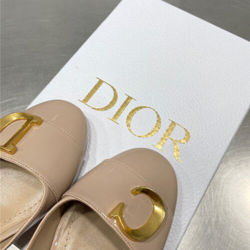 High Quality Luxury Dior New Baotou Chunky Heel Sandals – Style 74918 product detail