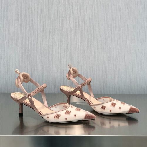 High Quality Luxury Fendi New FF Graceful Streamlined Colibrí Slingback Shoes – Style 35955