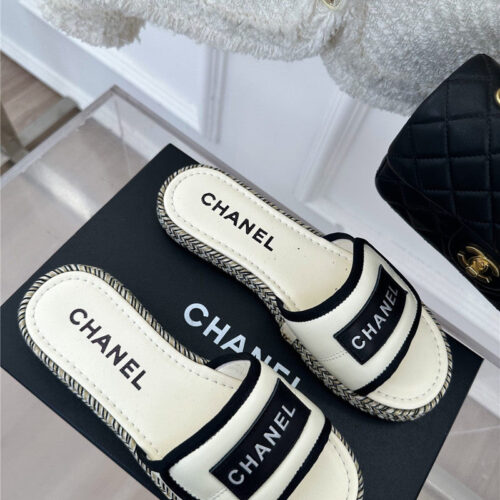 High Quality Luxury Chanel Velcro Lazy Slippers