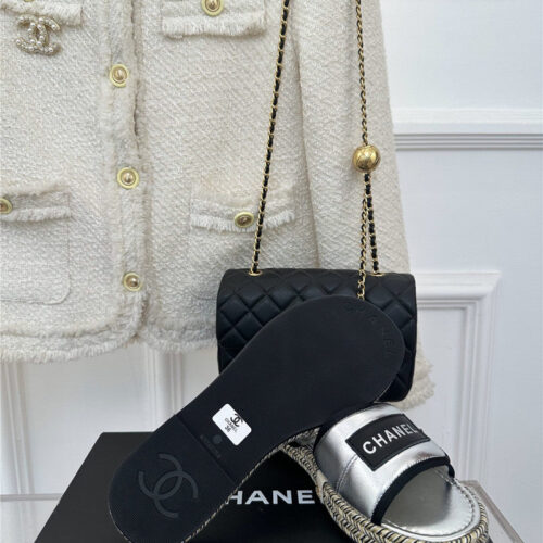 High Quality Luxury Chanel Velcro Lazy Slippers – Style 09862 product detail