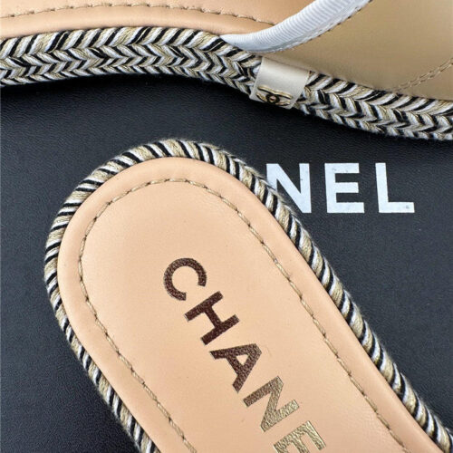 High Quality Luxury Chanel Velcro Lazy Slippers – Style 66918 product detail