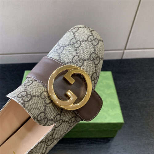 High Quality Luxury Gucci Retro Fashion Round Interlocking Double G Logo Shoes product detail