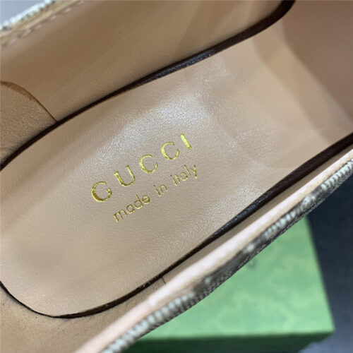 High Quality Luxury Gucci Retro Fashion Round Interlocking Double G Logo Shoes product detail