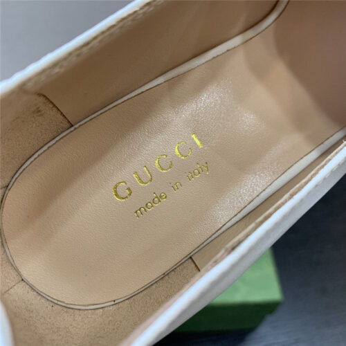 High Quality Luxury Gucci Retro Fashion Round Interlocking Double G Logo Shoes – Style 38995 product detail