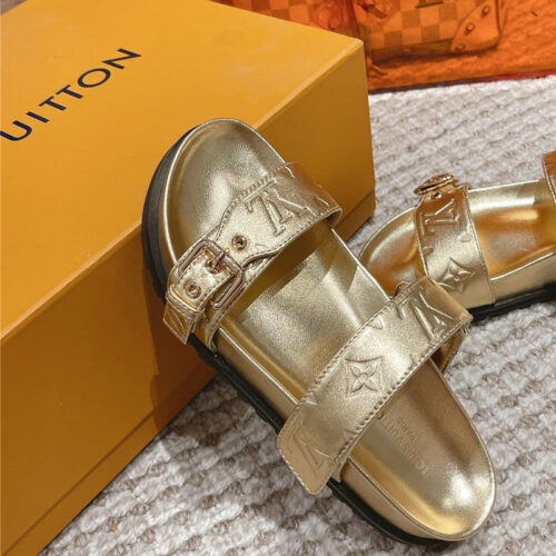 High Quality Luxury Louis Vuitton New Embossed Sandals And Slippers product detail