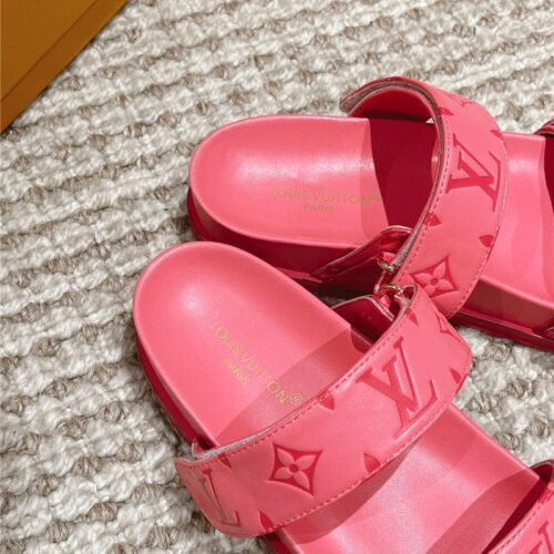 High Quality Luxury Louis Vuitton New Embossed Sandals And Slippers – Style 25635 product detail