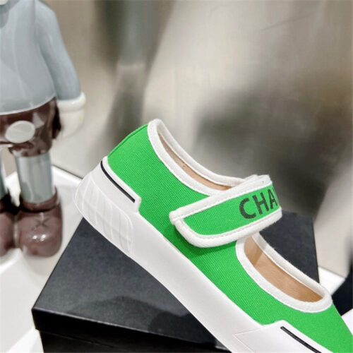 High Quality Luxury Chanel Second-Hand Velcro Platform Canvas Shoes – Style 66758 product detail