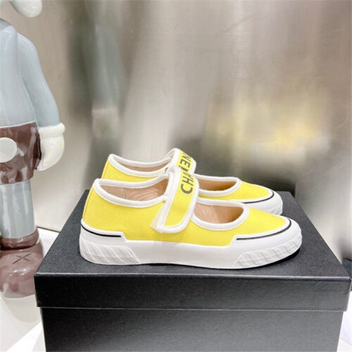 High Quality Luxury Chanel Second-Hand Velcro Platform Canvas Shoes – Style 63366 product detail